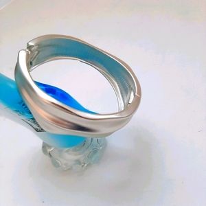 Stunning Silver Bracelet